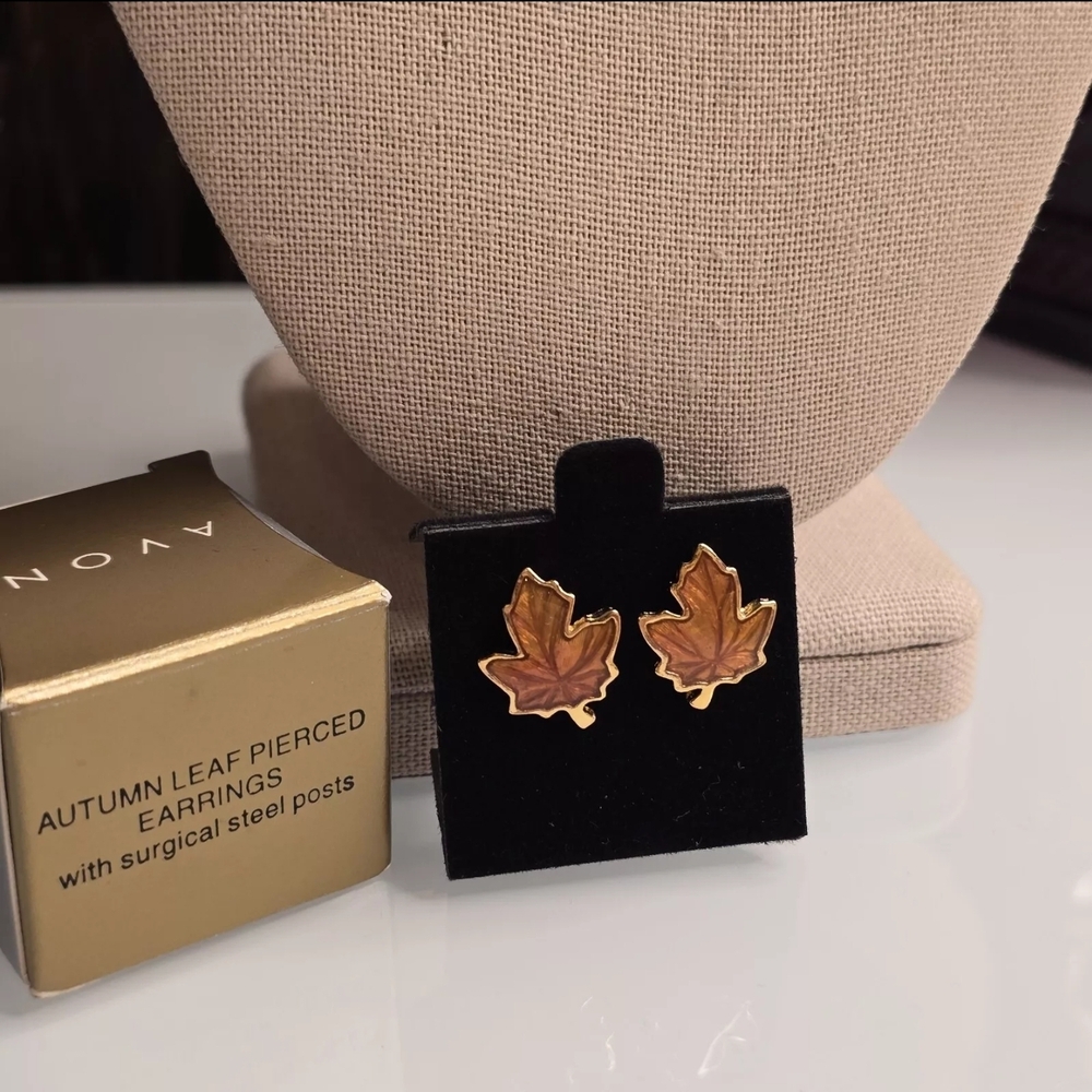 Avon Autumn Leaf Pierced Earrings